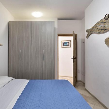 Iconic Luxury Suites Abbiadori Bagian luar foto