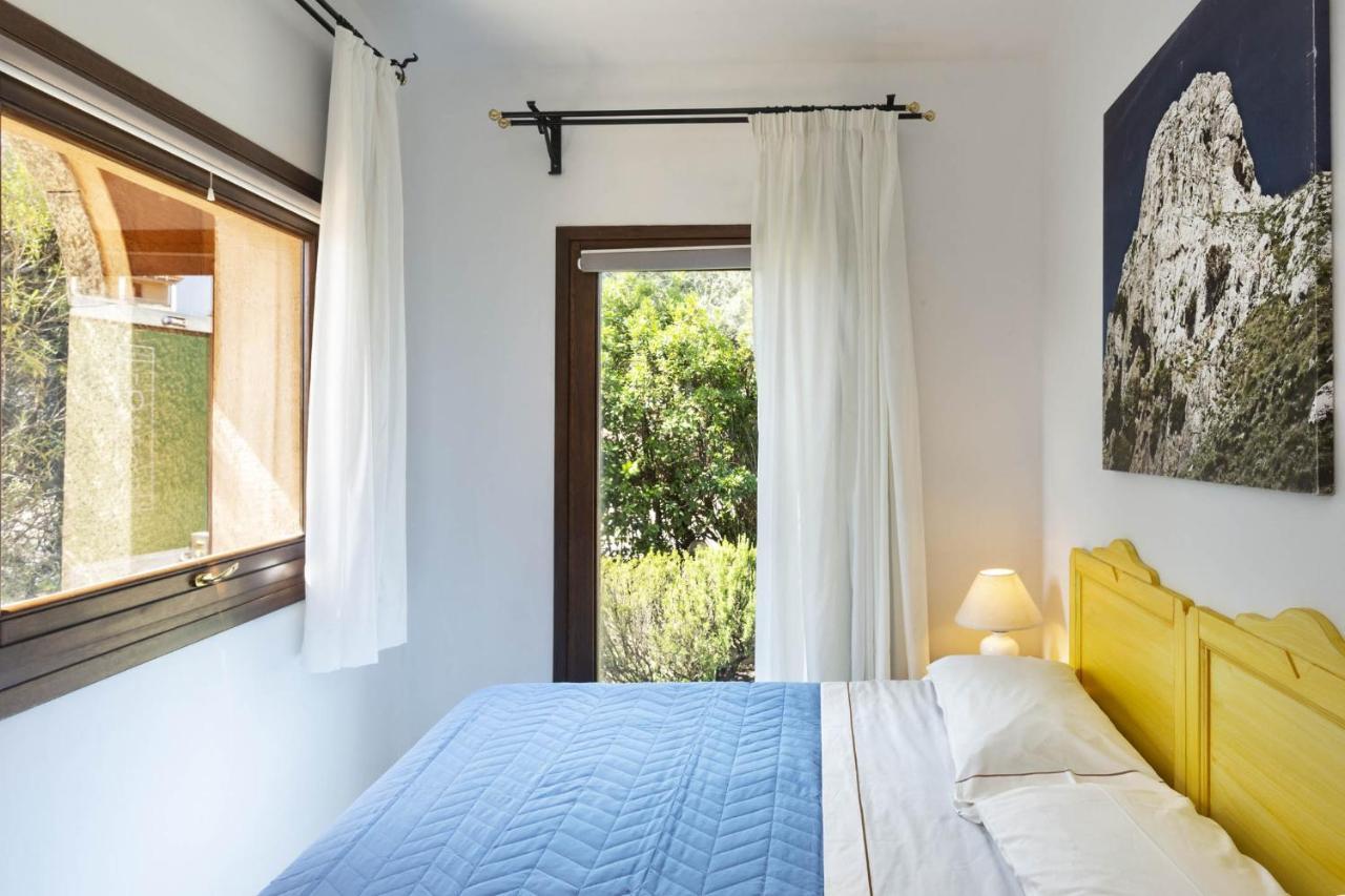 Iconic Luxury Suites Abbiadori Bagian luar foto